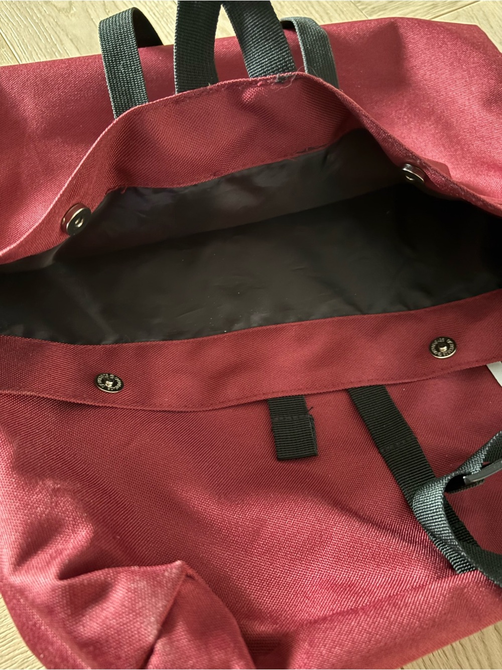 On Cloud Ambassador Backpack Gym Workout Tote Bag Maroon - Picture 6 of 9